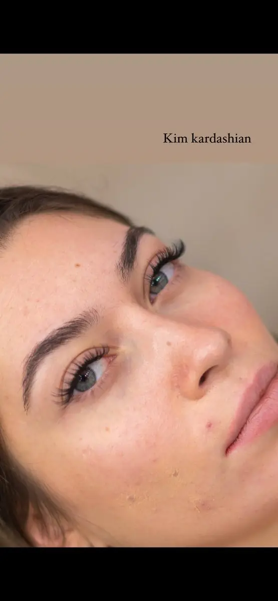 Extensão de cílios fio a fio premium em São Paulo — Bella Beauty Club
