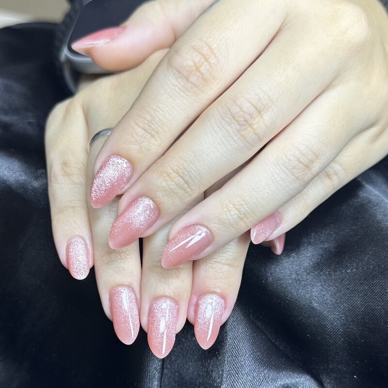 Alongamento de unhas em gel rosê no Tatuapé — Bruna Pugliesi